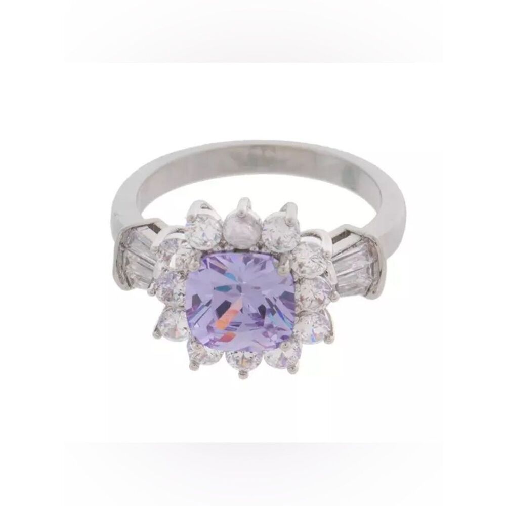 New Light Purple Cubic Zirconia Cluster Ring - Size 8
